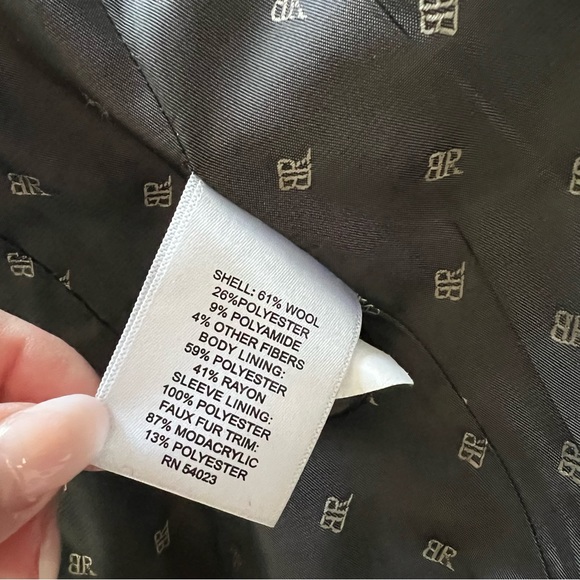 Banana Republic Faux Fur Trim Bow Coat - Picture 4 of 10